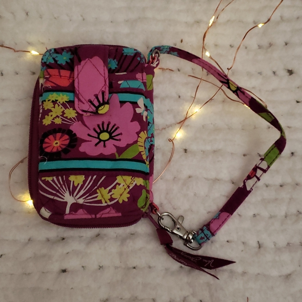 Vera Bradley wristlet in Flutterby